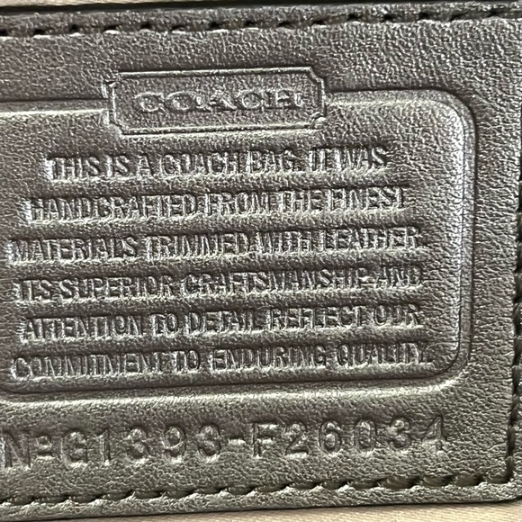 Coach Taylor Snake Print Fabric Alexis Carryall Satchel Gunmetal Good Condition - Picture 13 of 16